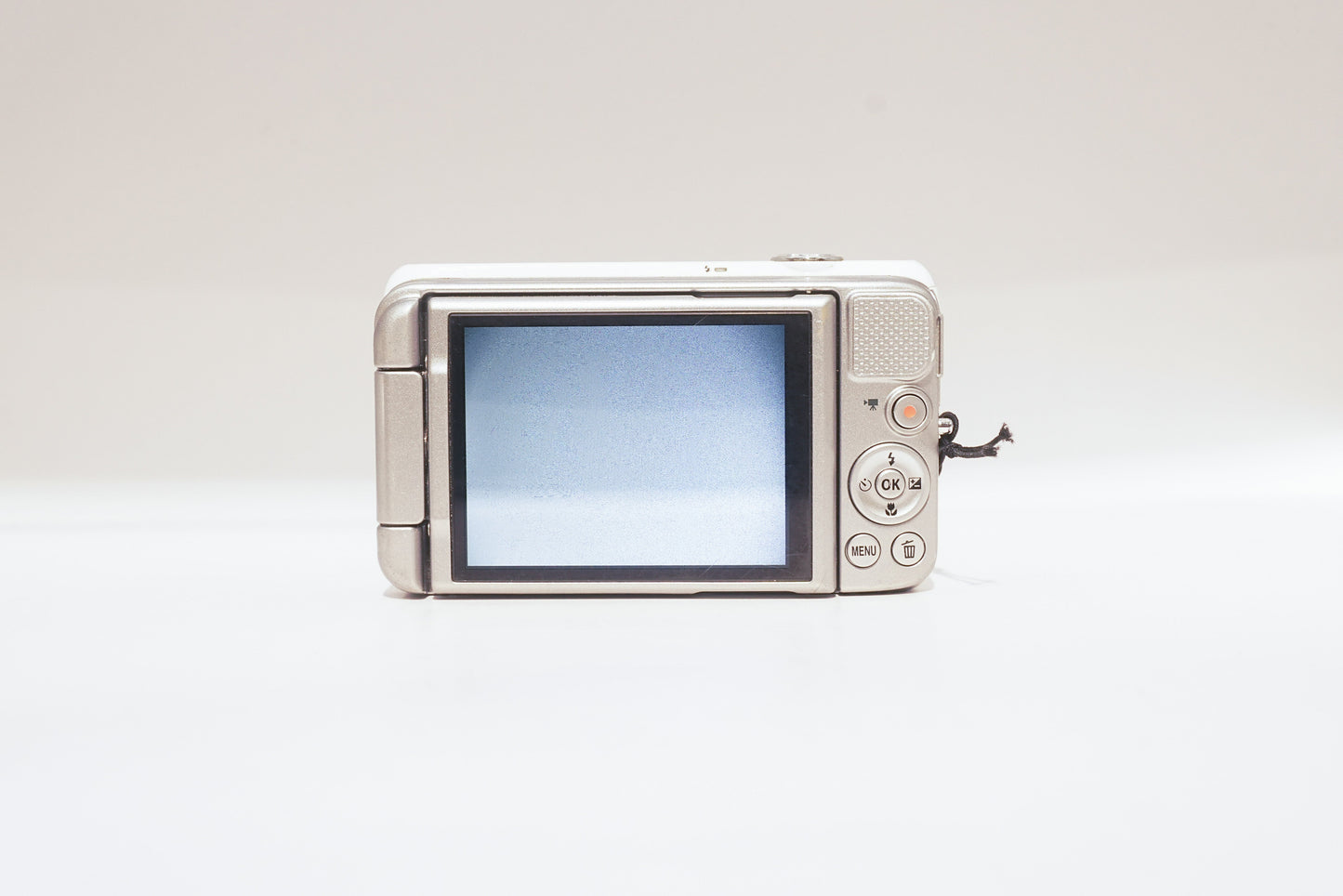 Nikon Coolpix S6600