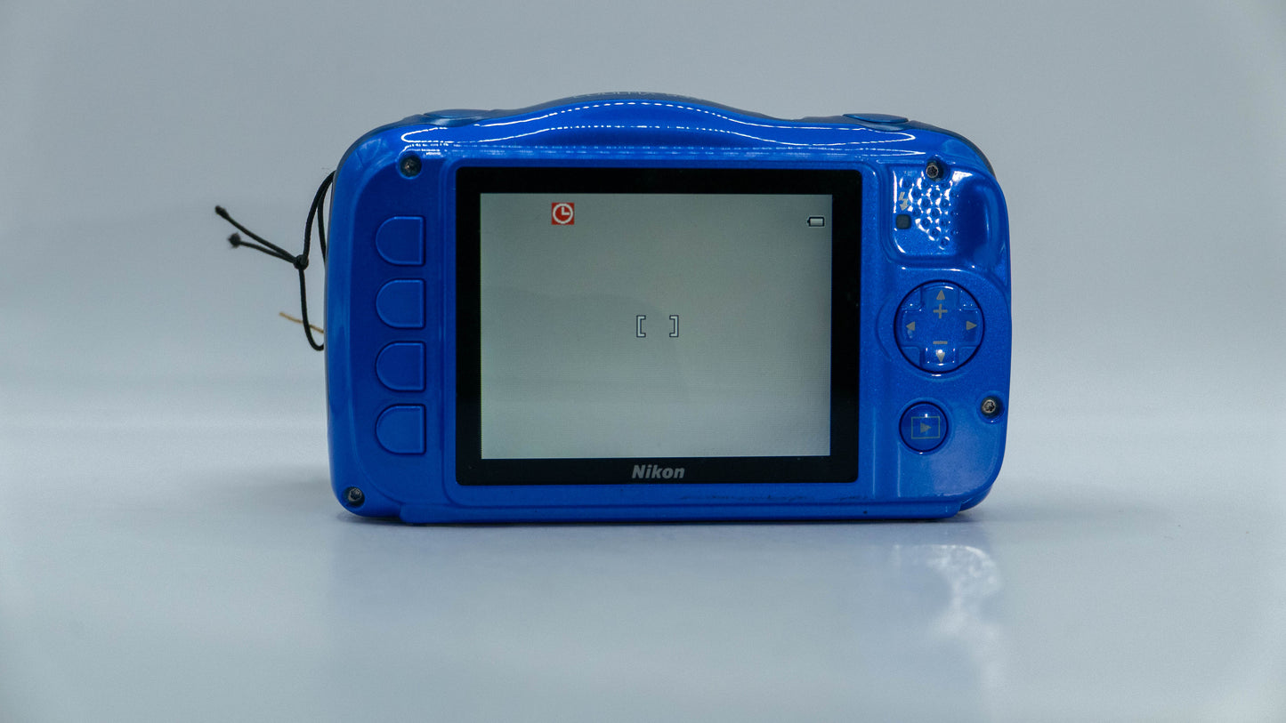 Nikon Coolpix S33
