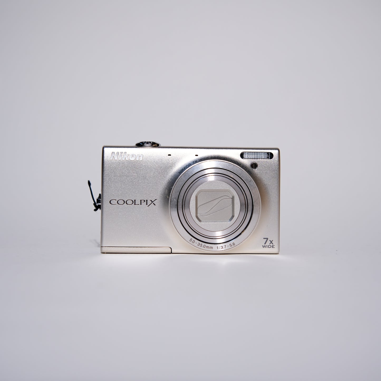 Nikon Coolpix S6100