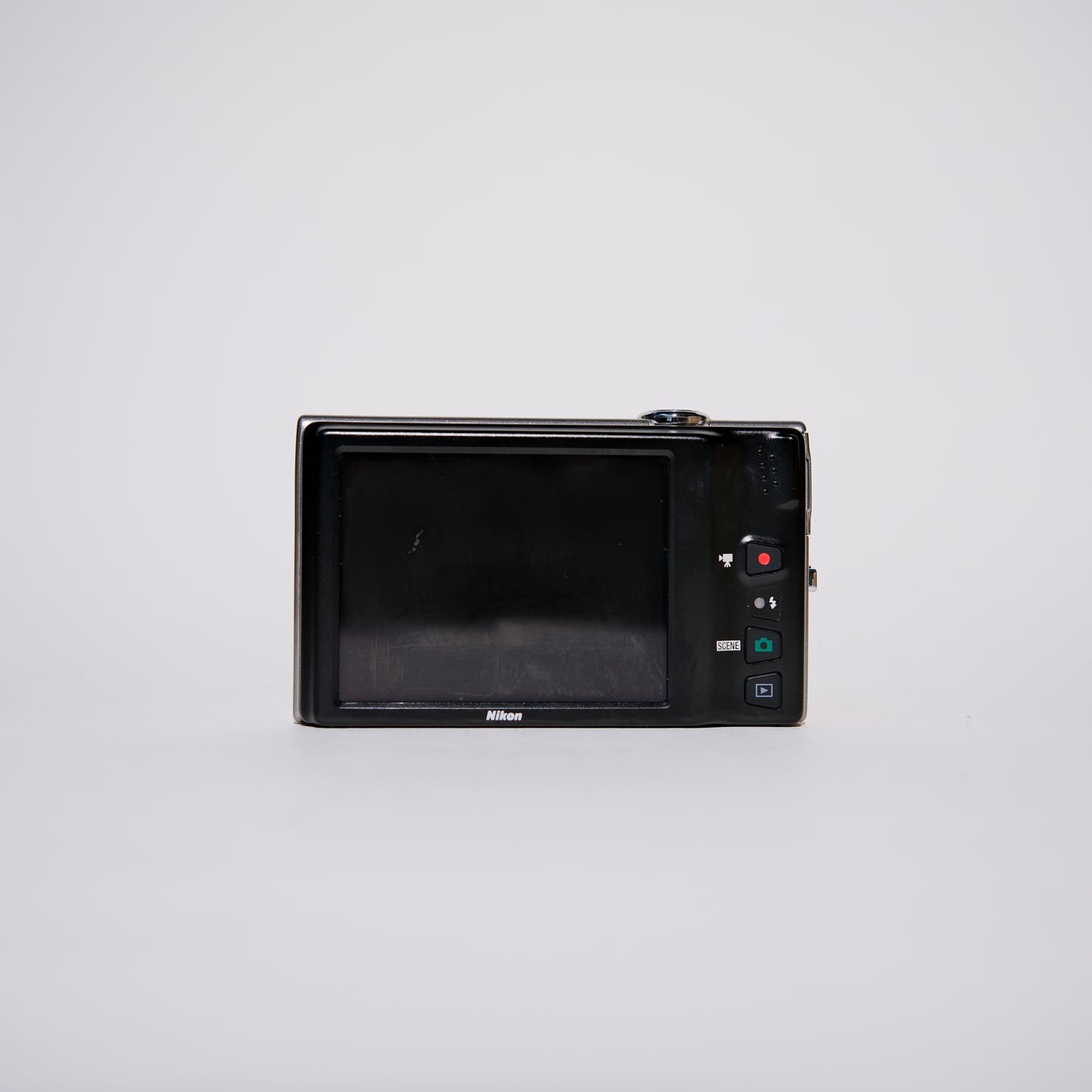 Nikon Coolpix S6100