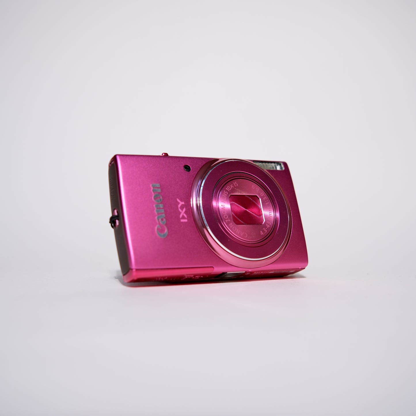 Canon IXY 140