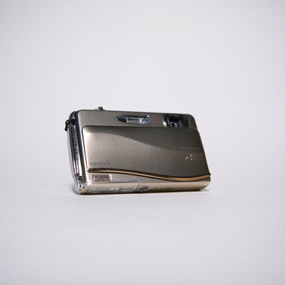 Fujifilm Finepix Z800 EXR
