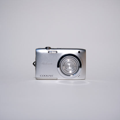 Nikon Coolpix A100