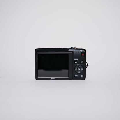 Nikon Coolpix A100