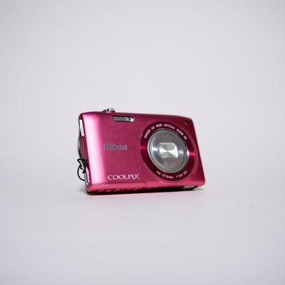 Nikon Coolpix S3300