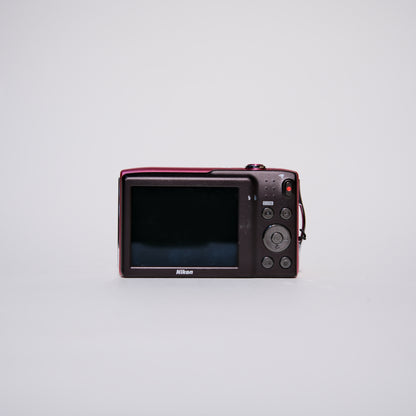Nikon Coolpix S3300