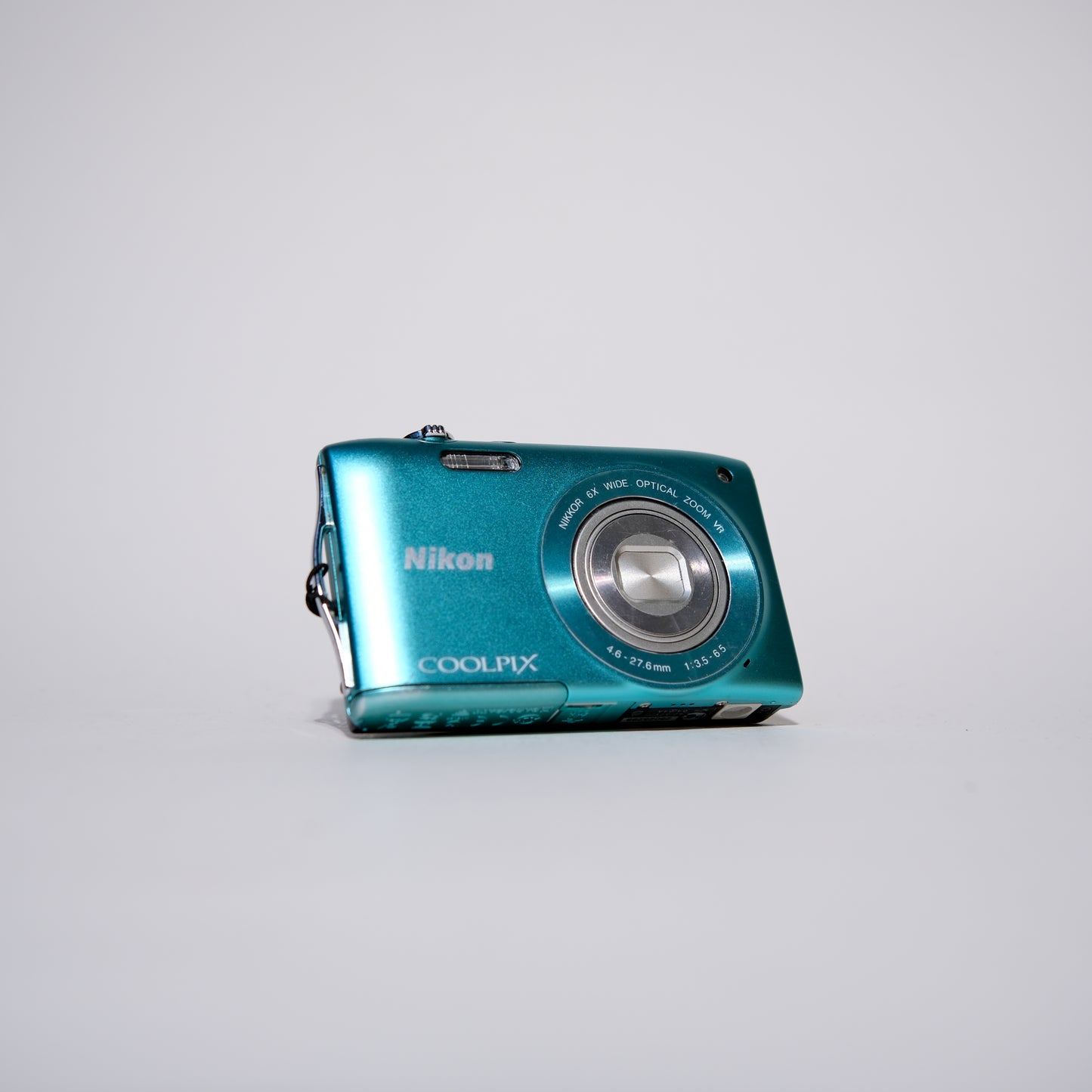 Nikon Coolpix S3300
