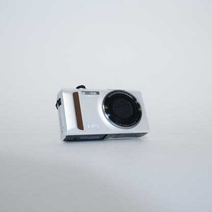 Casio Exilim EX-ZR400