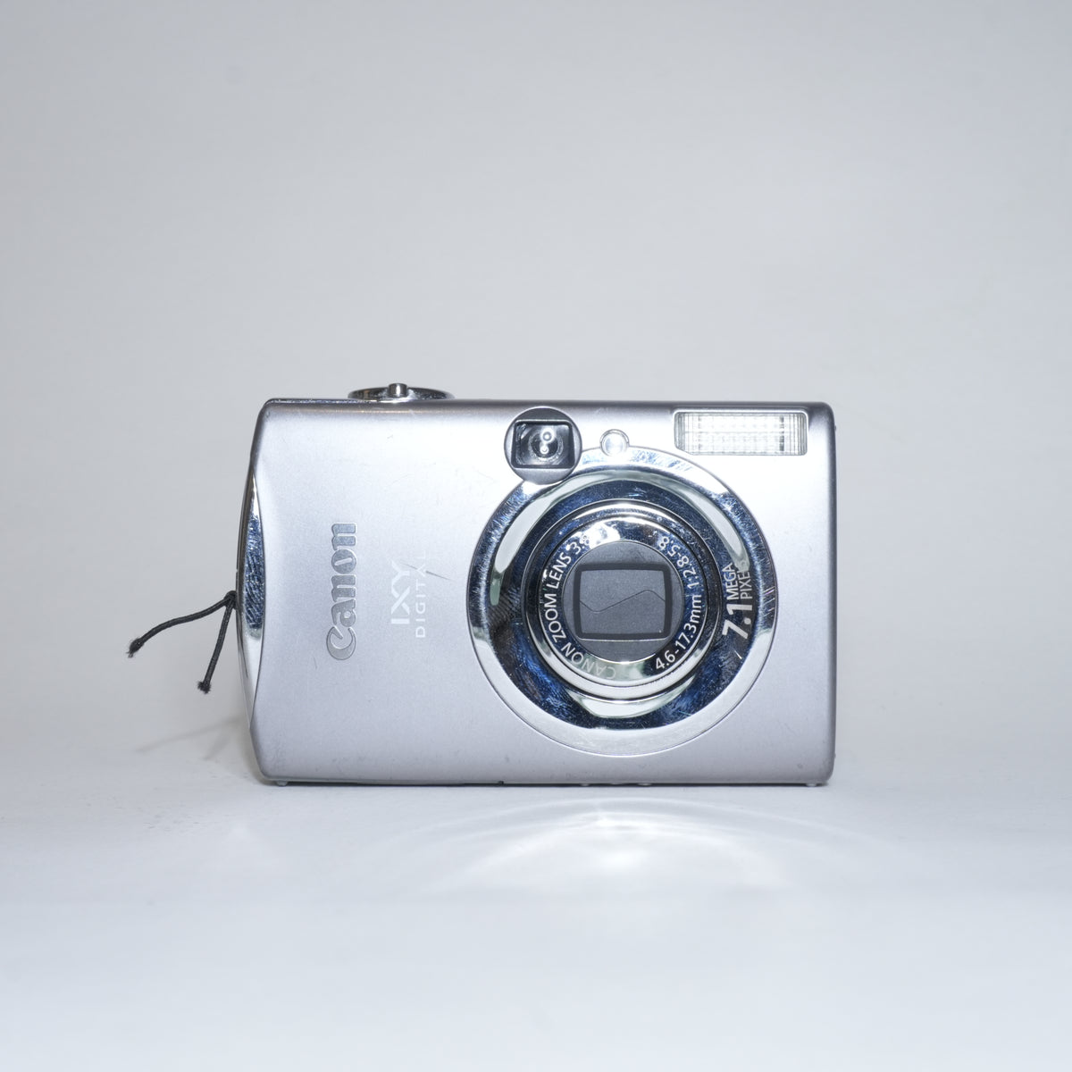 Canon IXY 900 IS