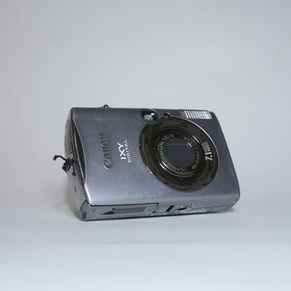 Canon IXY 900 IS
