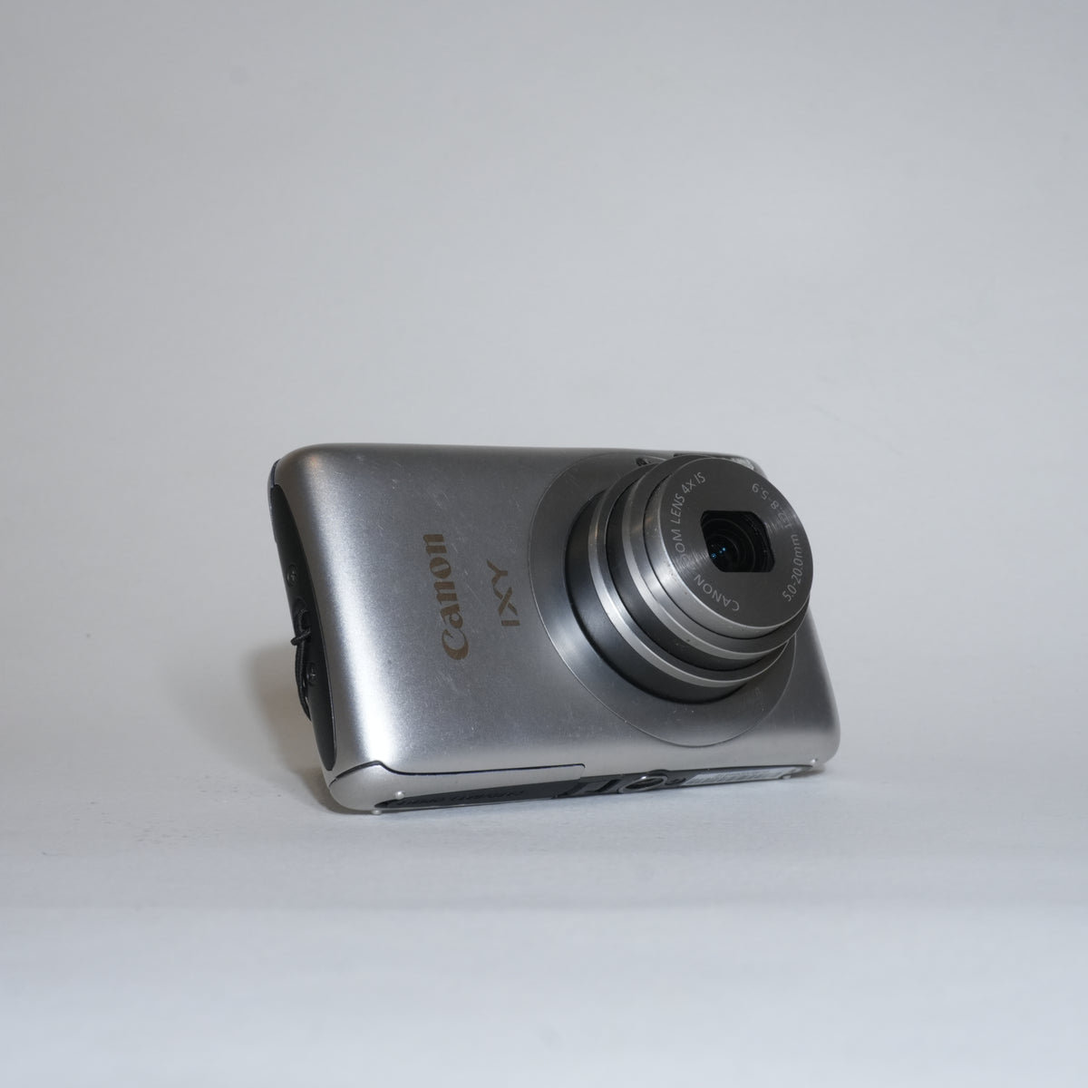 Canon IXY 400F