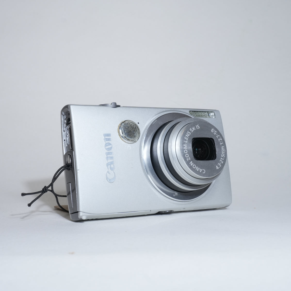 Canon IXUS 245 HS