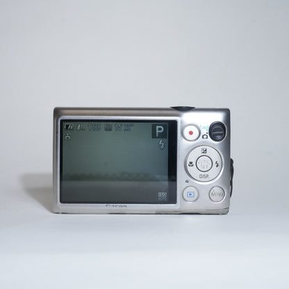 Canon IXUS 220 HS
