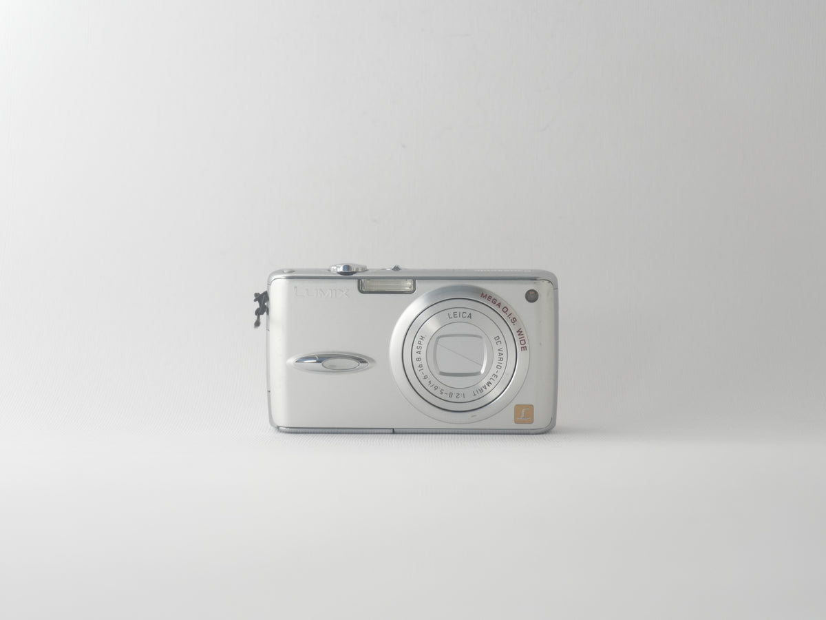 Lumix DMC-FX01