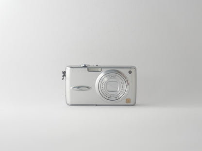 Lumix DMC-FX01