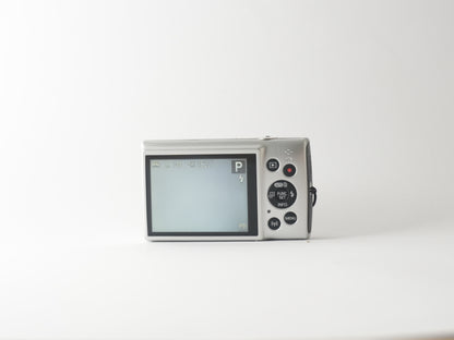 Canon IXY 210