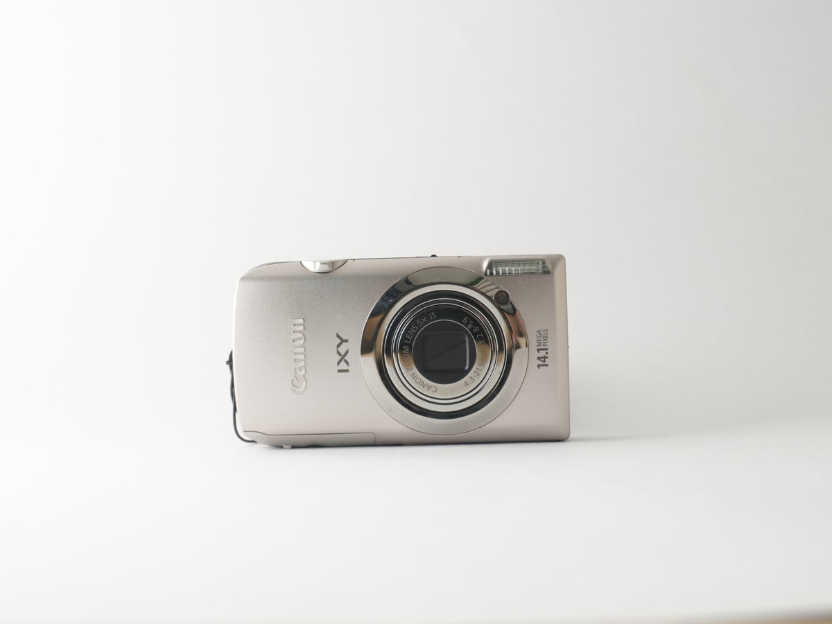 Canon IXY 10 S