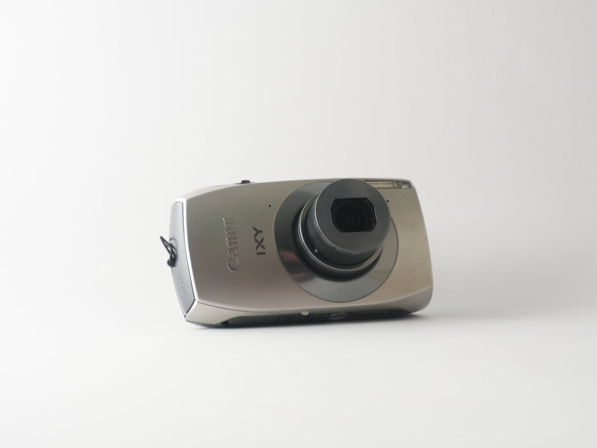 Canon IXY 31 S