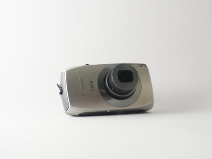 Canon IXY 31 S