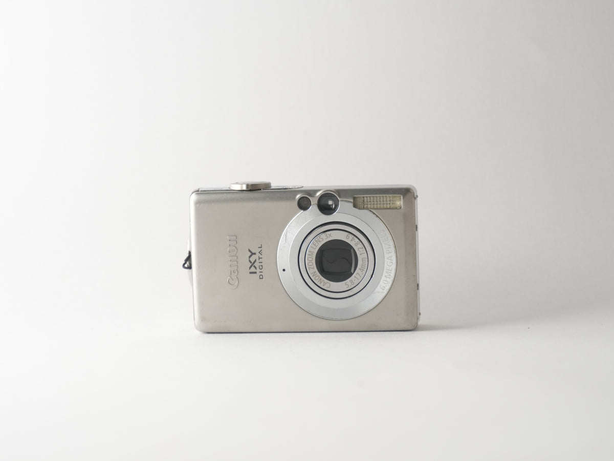Canon IXY 70