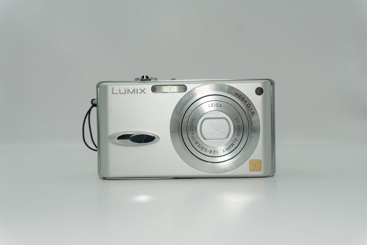 Lumix DMC-FX8