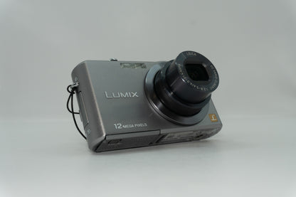 Lumix DMC-FX100