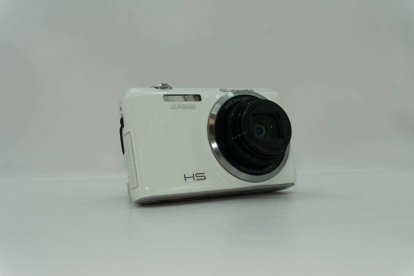 Casio Exilim EX-ZR20