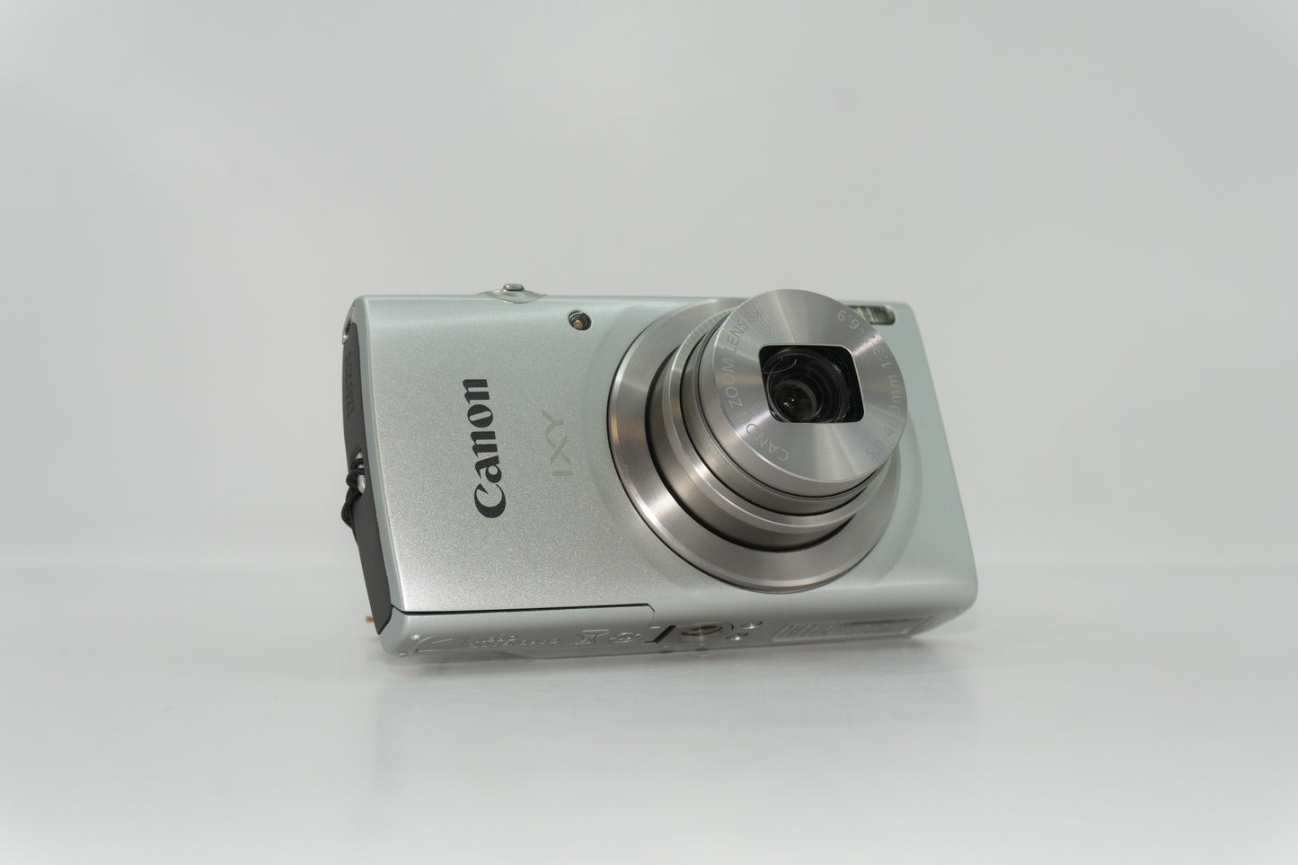 Canon IXY 200