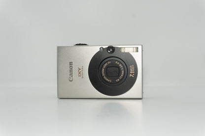 Canon IXY 10