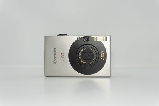 Canon IXY 10