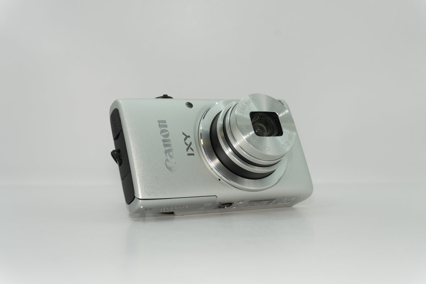 Canon IXY 100F