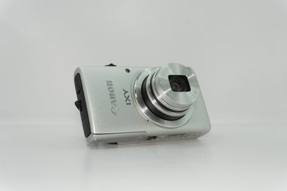 Canon IXY 100F
