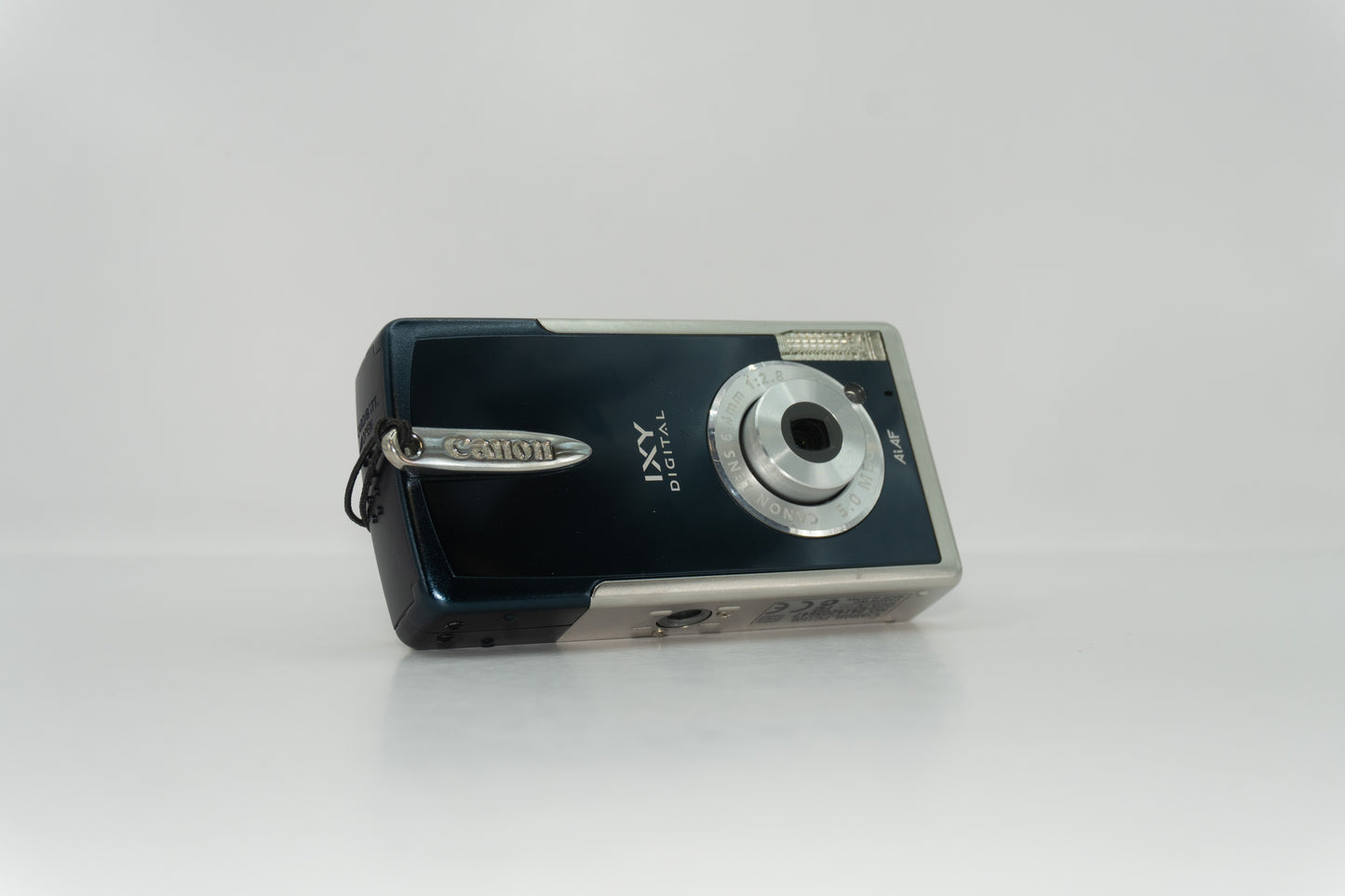 Canon IXY L2