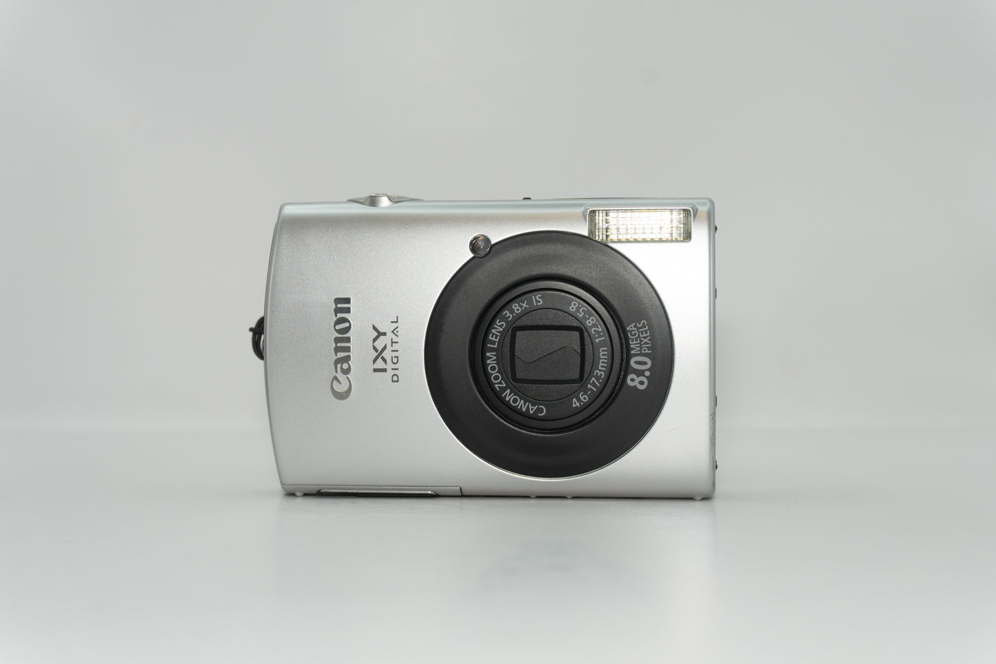 Canon IXY 910 IS