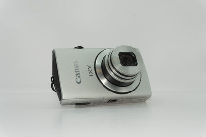 Canon IXY 600F