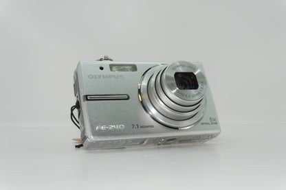 Olympus FE-240