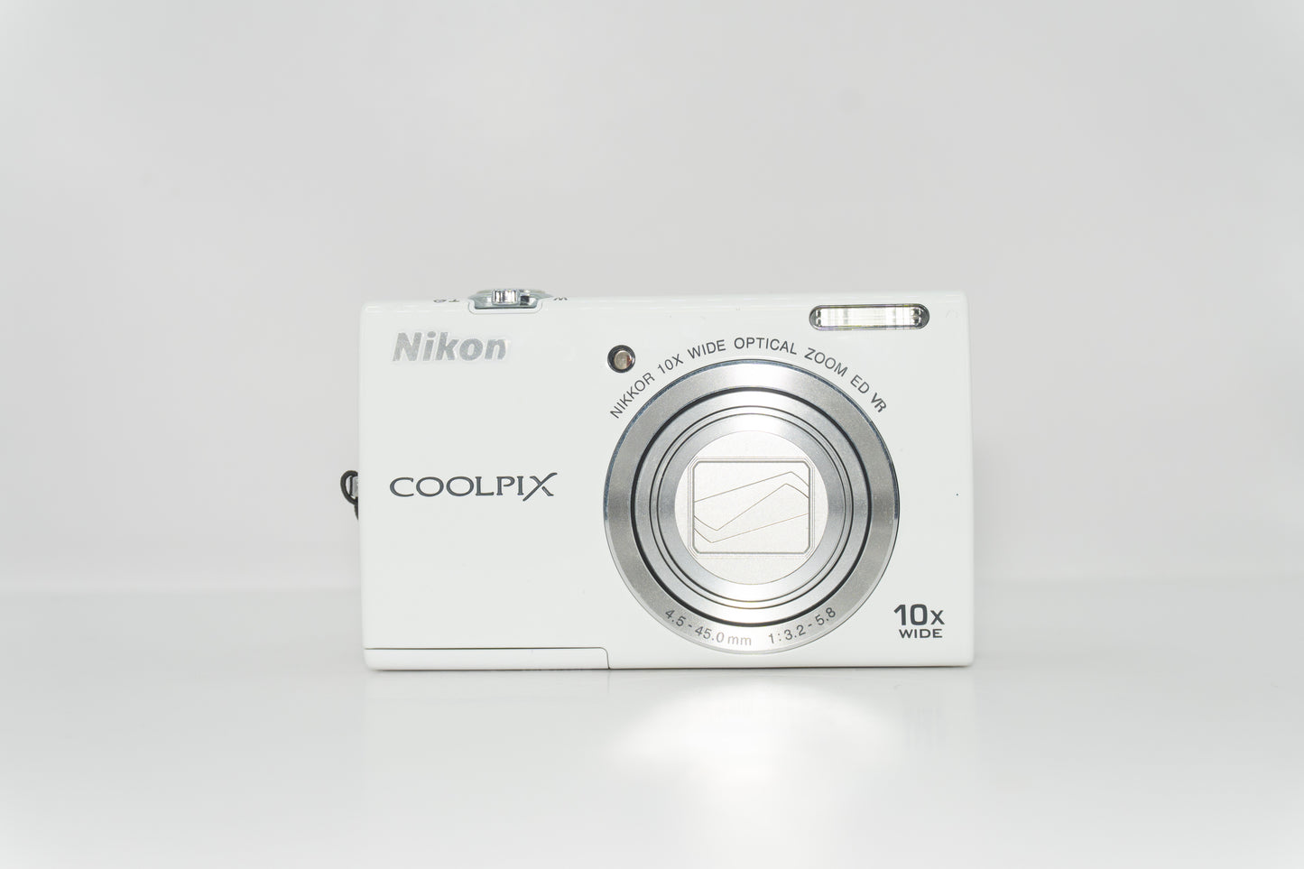 Nikon coolpix S6200
