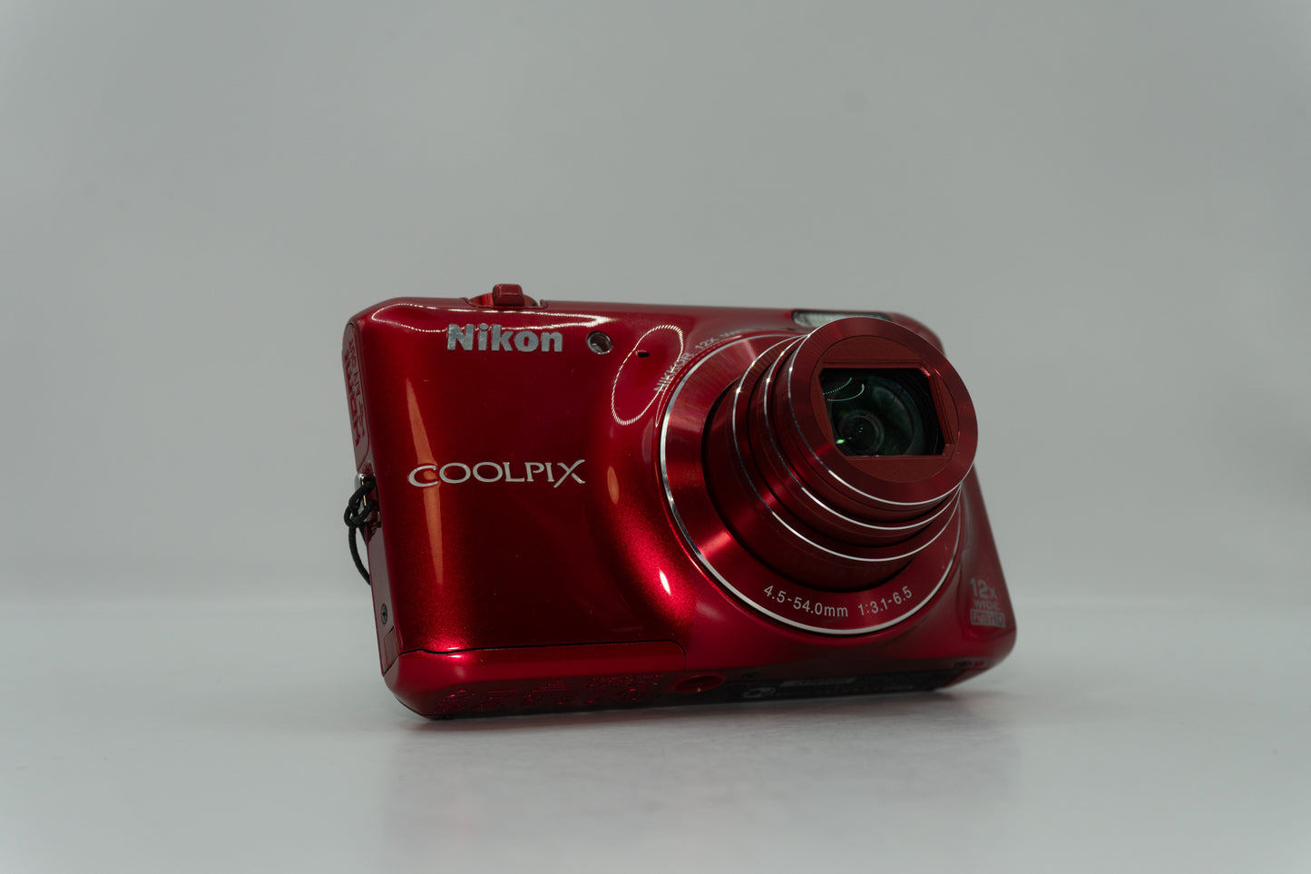 Nikon Coolpix S6400