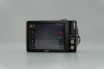 Nikon Coolpix S4000