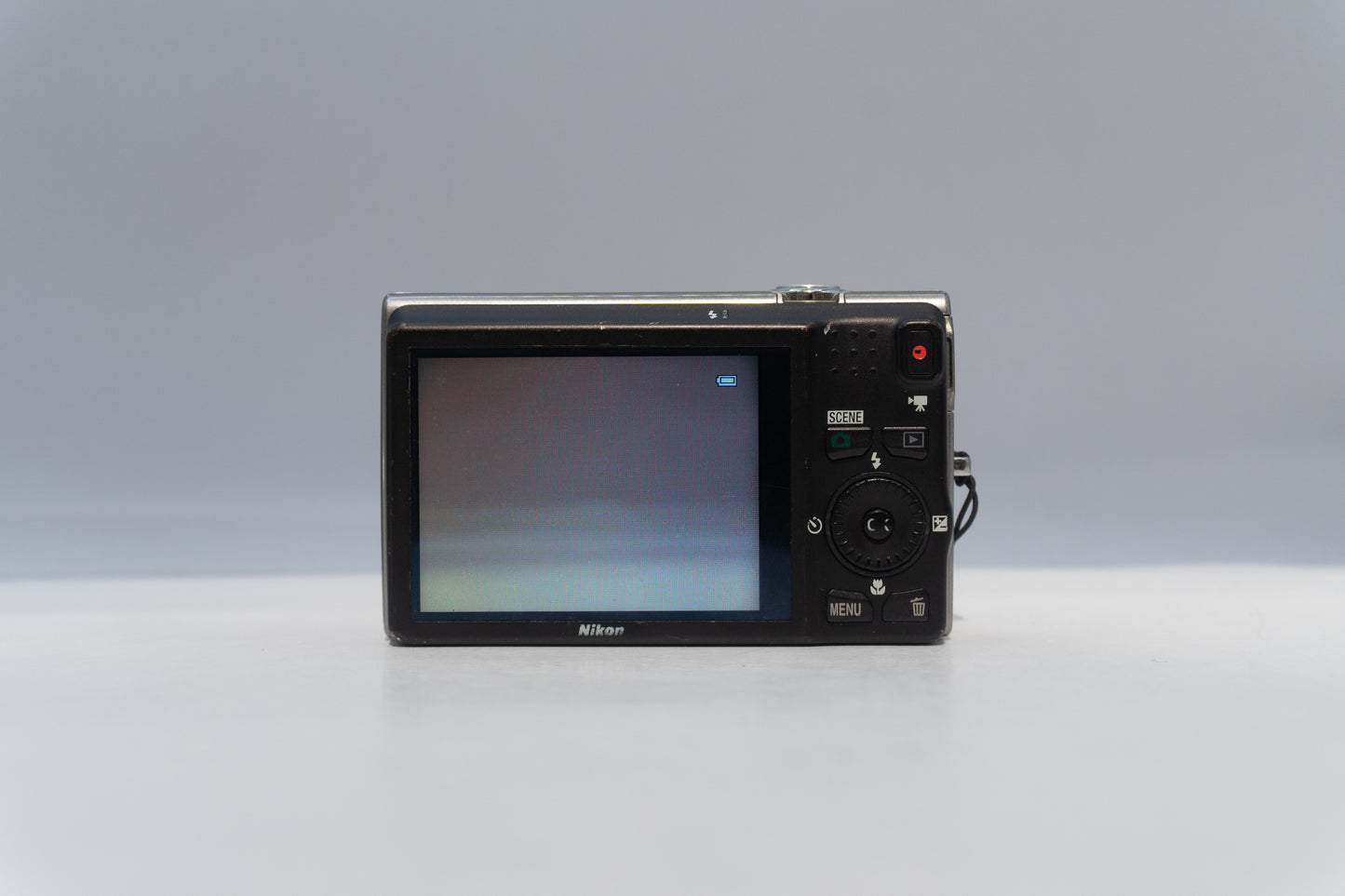 Nikon Coolpix S6200
