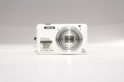 Nikon Coolpix S6600