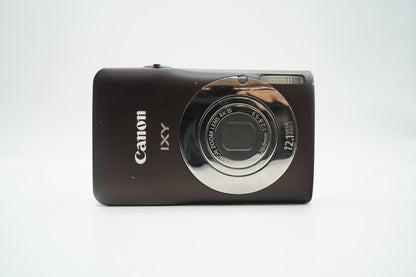 Canon IXY 200F