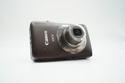 Canon IXY 200F