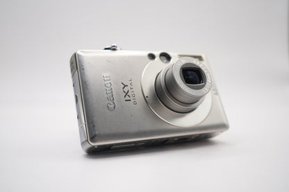 Canon IXY Digital 50