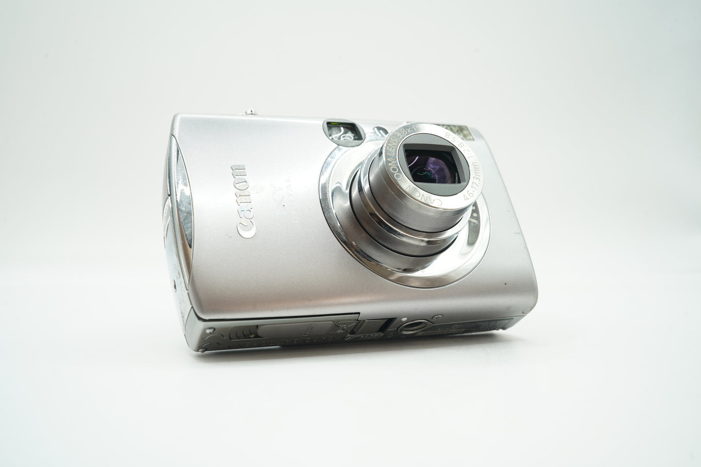 Canon IXY Digital 900 IS