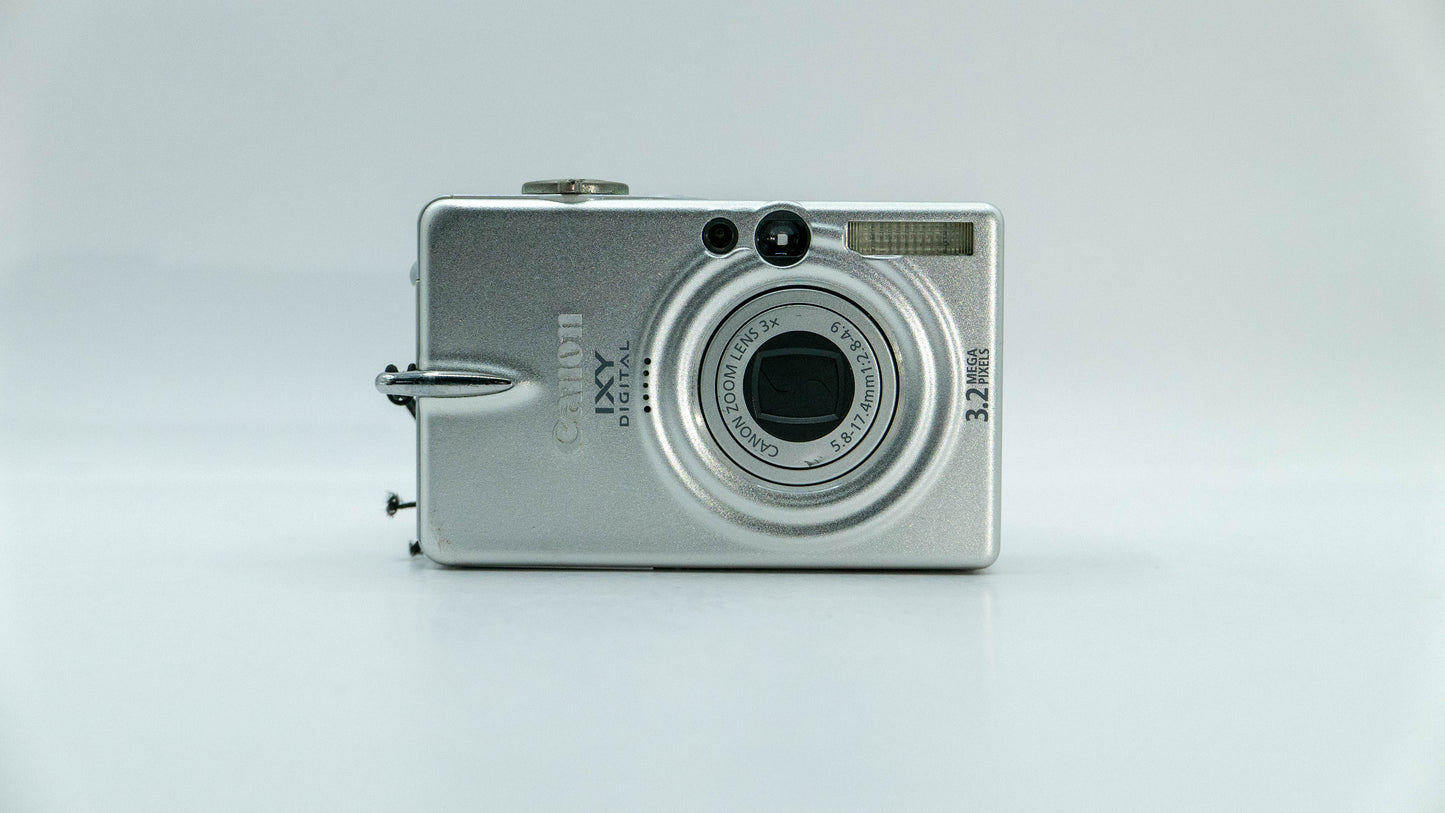 Canon IXY Digital 40