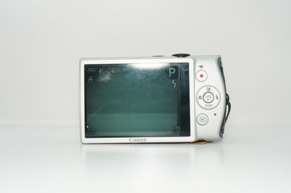 Canon IXUS 230 HS