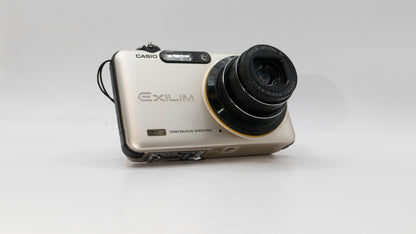 Casio Exilim EX-FC150