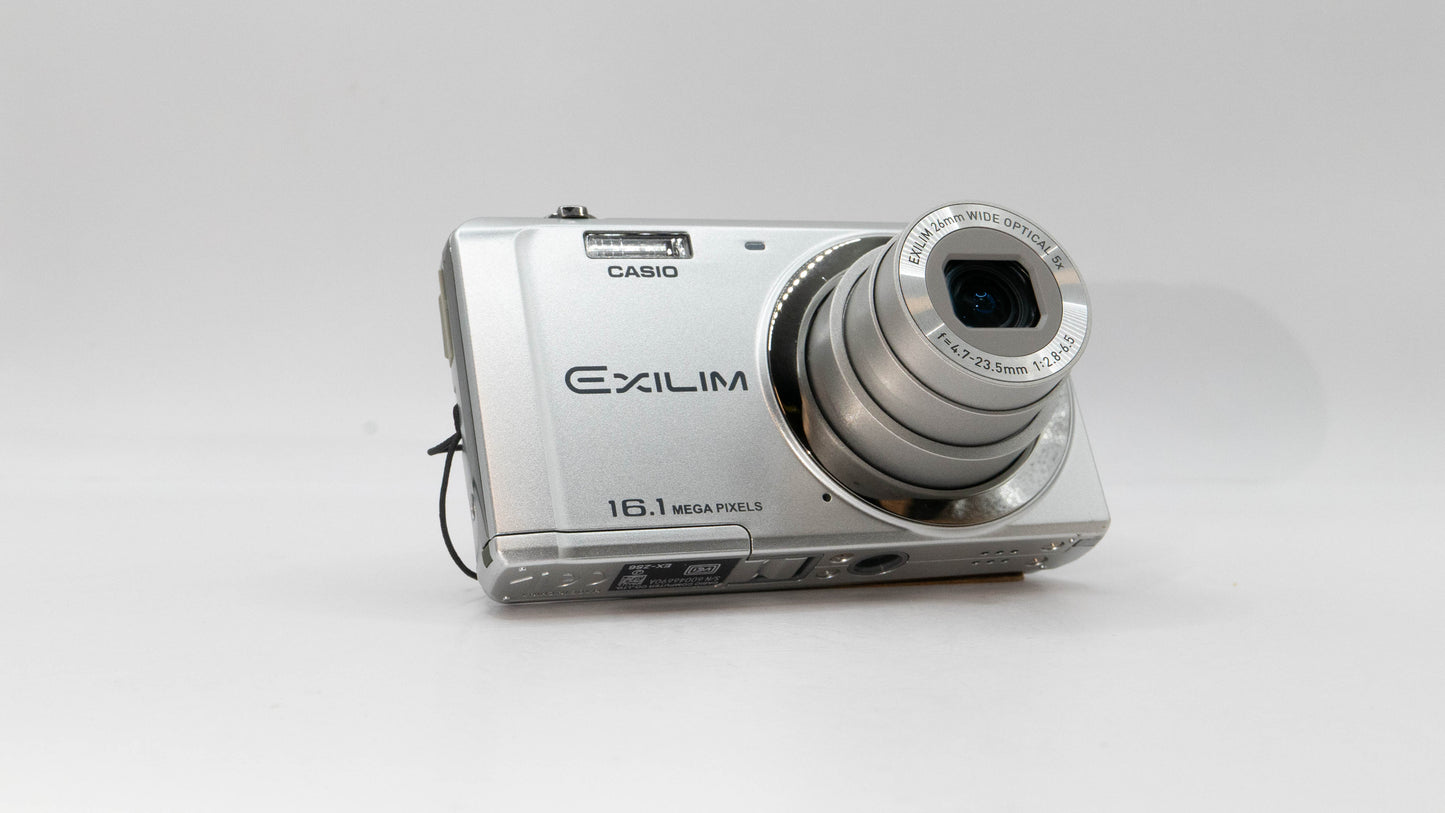 Casio Exilim EX-ZS6