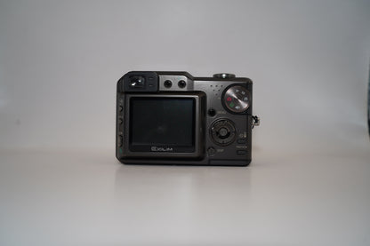 Casio EX-P700